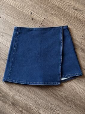 NWT American Eagle Blue Denim Wrap Skirt Sz 6 Classic Staple Western Essential